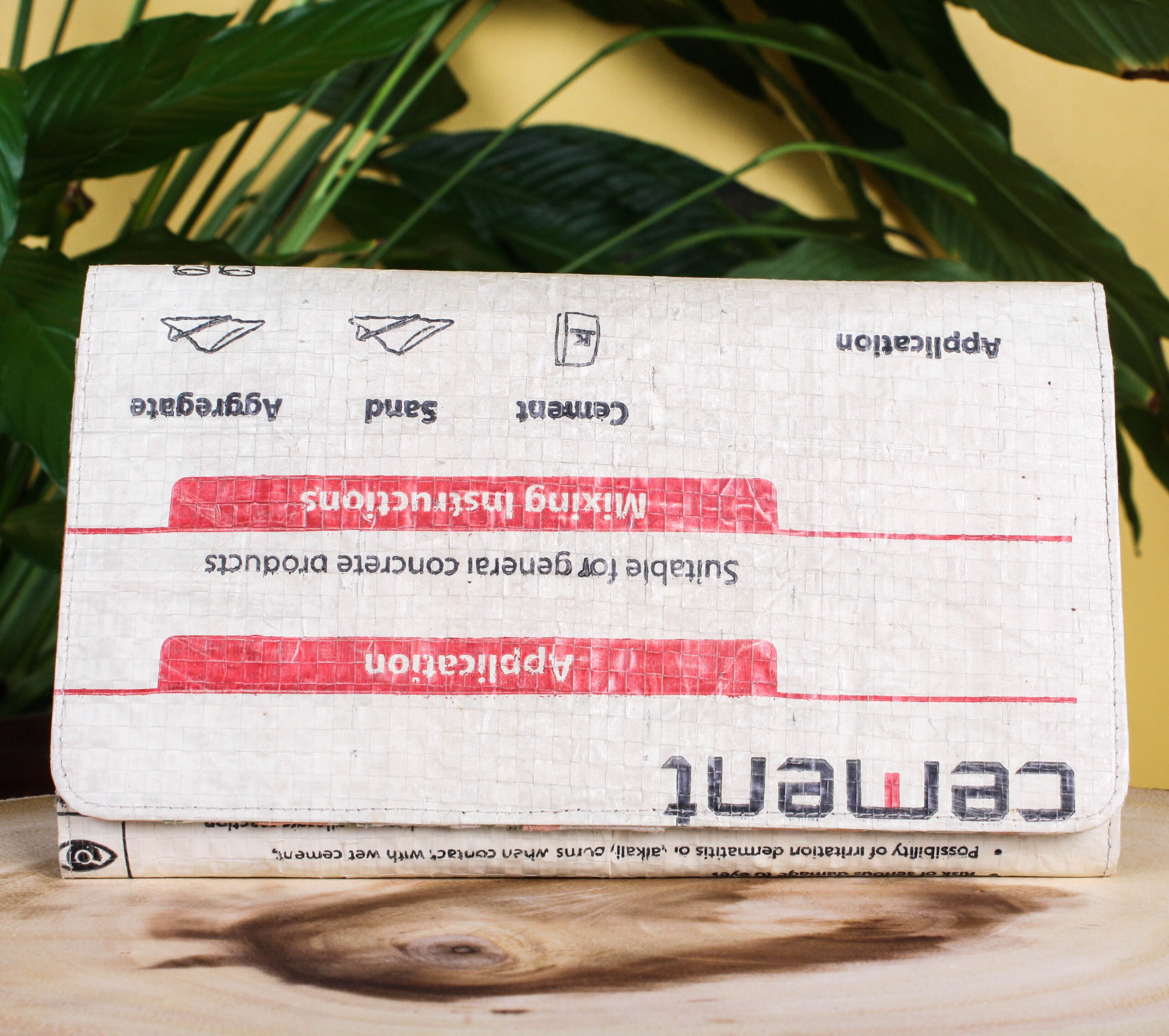 Handmade Beige Trifold Wallet / Recycled from Cement Bag - Image 2