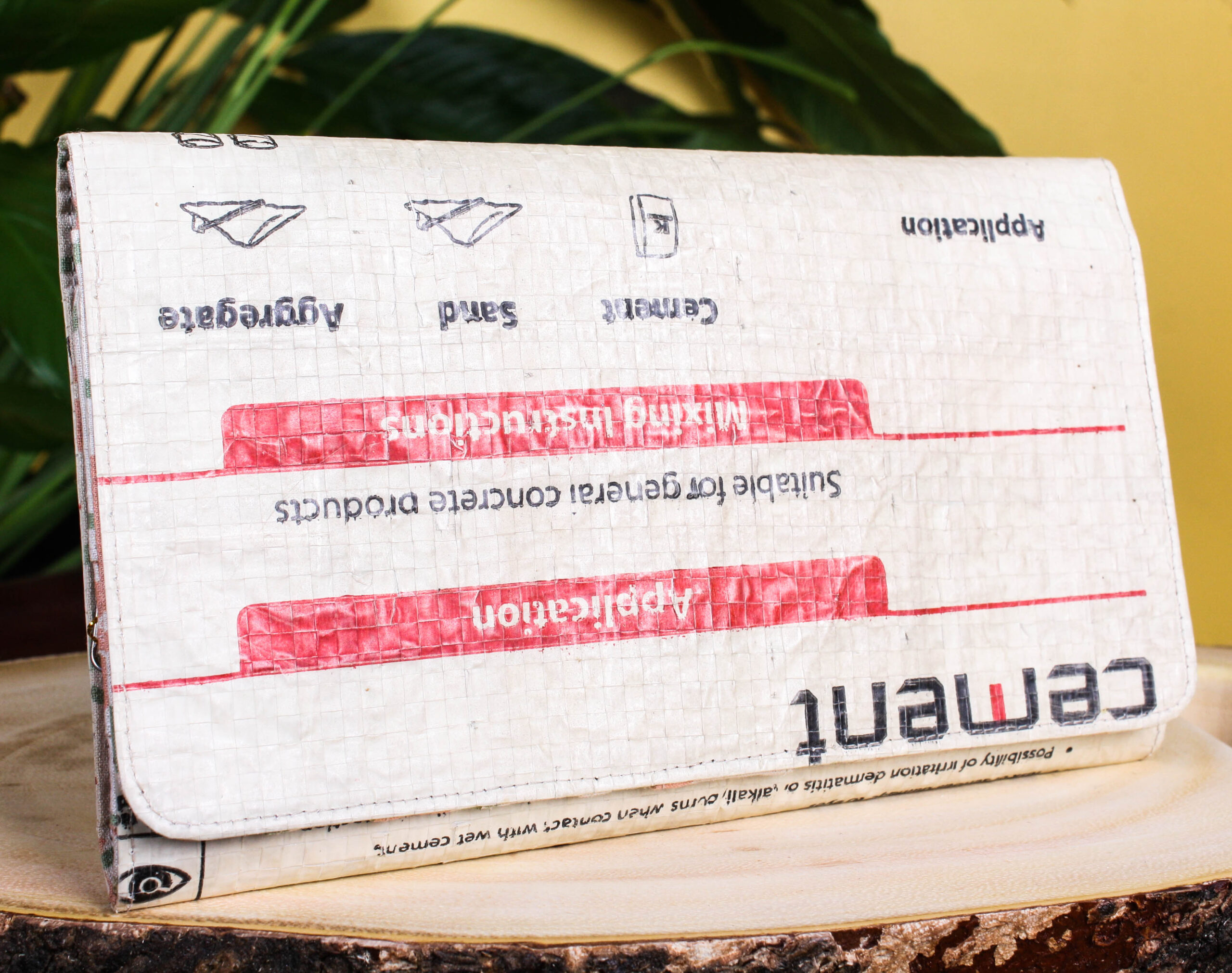 Handmade Beige Trifold Wallet / Recycled from Cement Bag - Image 5