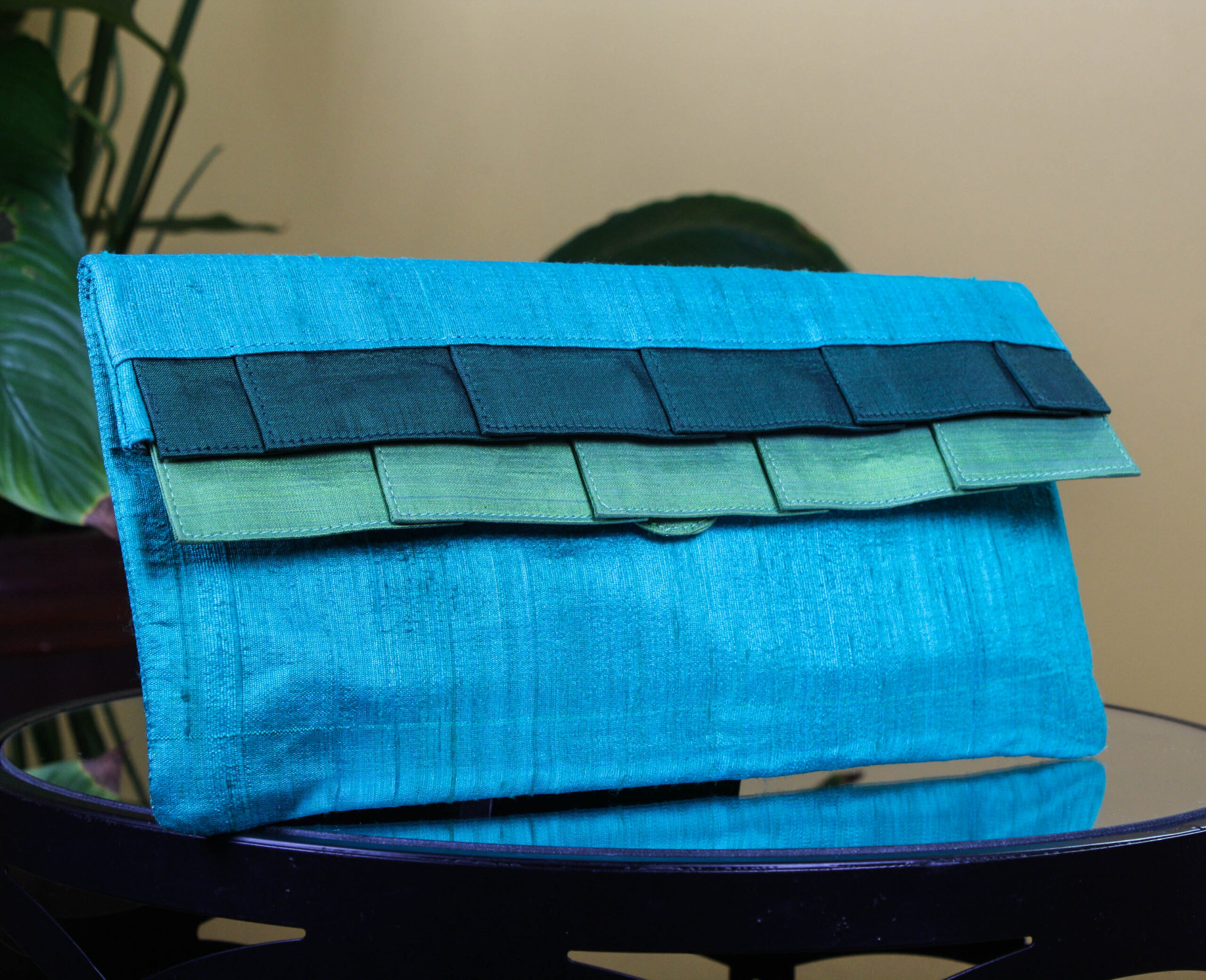 Teal Green Handmade Silk Clutch Purse - Image 4